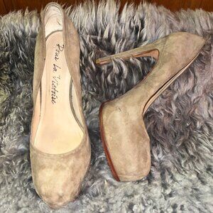 Pour La Victoire suede platform heels size 10